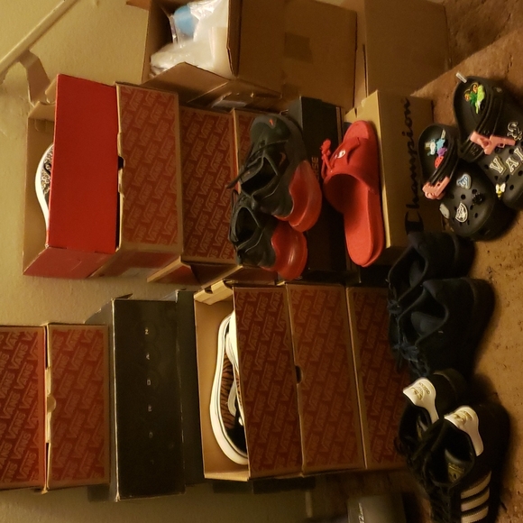 *FOUND* - Picture 9 of 14